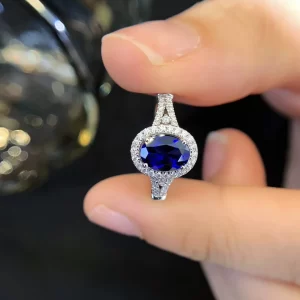 18K Gold Lab-Grown Sapphire Ring — 0.95 ct — view 1