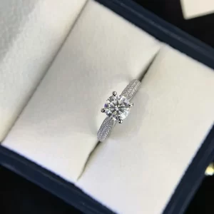 18K Gold Moissanite Ring — 1 ct — view 1