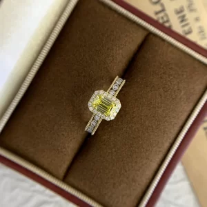 18K Gold Lab-Grown Yellow Diamond Ring — 0.72 ct — view 1