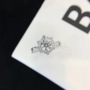 18K Gold Lab-Grown Diamond Ring — 0.838 ct — view 1