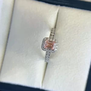 18K Gold Lab-Grown Pink Diamond Ring — 0.63 ct — view 1