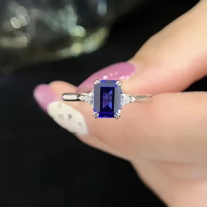 18K Gold Lab-Grown Sapphire Ring — 1.22 ct — view 1