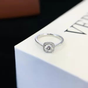 18K Gold Lab-Grown Diamond Ring — 0.58 ct — view 1