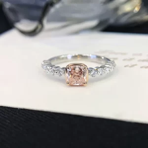 18K Gold Lab-Grown Pink Diamond Ring — 0.567 ct — view 1