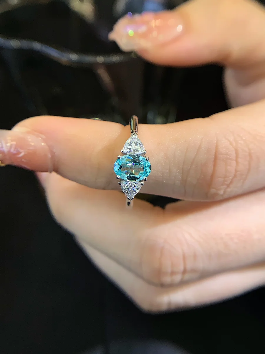 18K Gold Lab-Grown Colored Gemstone Ring — 0.9 ct — view 3