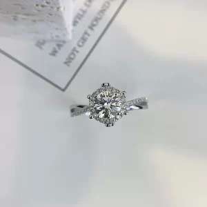 18K Gold Lab-Grown Diamond Ring — 0.63 ct — view 1