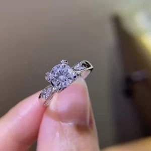 18K Gold Lab-Grown Diamond Ring — 0.905 ct — view 1