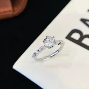 18K Gold Lab-Grown Diamond Ring — 1.01 ct — view 1
