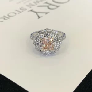 18K Gold Lab-Grown Pink Diamond Ring — 1.05 ct — view 1
