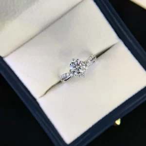 18K Gold Moissanite Ring — 1 ct — view 1