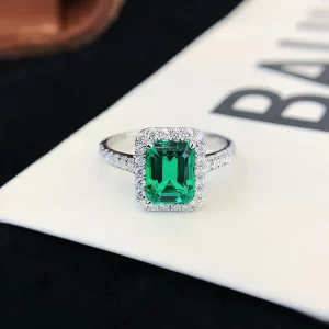 18K Gold Lab-Grown Emerald Ring — 1.43 ct — view 1