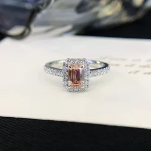 18K Gold Lab-Grown Pink Diamond Ring — 0.651 ct — view 1