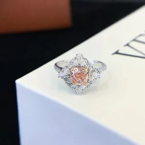 18K Gold Lab-Grown Pink Diamond Ring — 1.06 ct — view 1