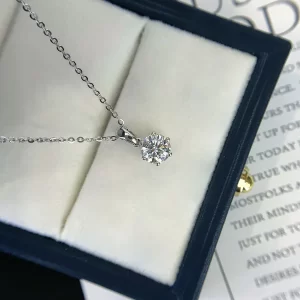 18K Gold Lab-Grown Diamond Pendant — 0.851 ct — view 1