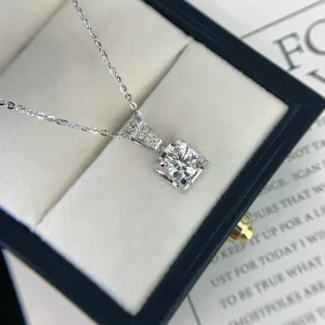 18K Gold Lab-Grown Diamond Pendant — 1.08 ct — view 1