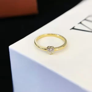 18K Gold Heart Lab-Grown Diamond Ring — 0.21 ct — view 1