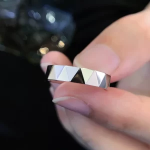 PT950 Platinum Ring — view 1
