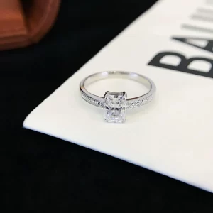 18K Gold Moissanite Ring — 1 ct — view 1