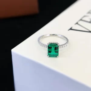 18K Gold Lab-Grown Emerald Ring — 1.39 ct — view 1