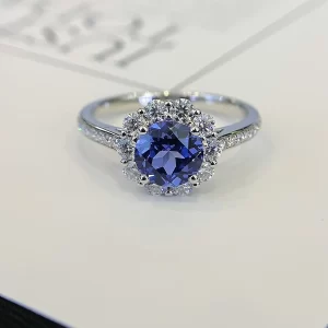 18K Gold Lab-Grown Sapphire Ring — 1.3 ct — view 1